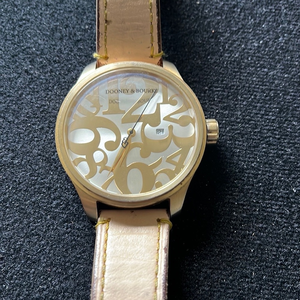COPY - Rare Large Face Dooney and Burke Date Watch